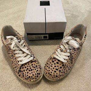Dolce vita leopard ponyhair sneaker